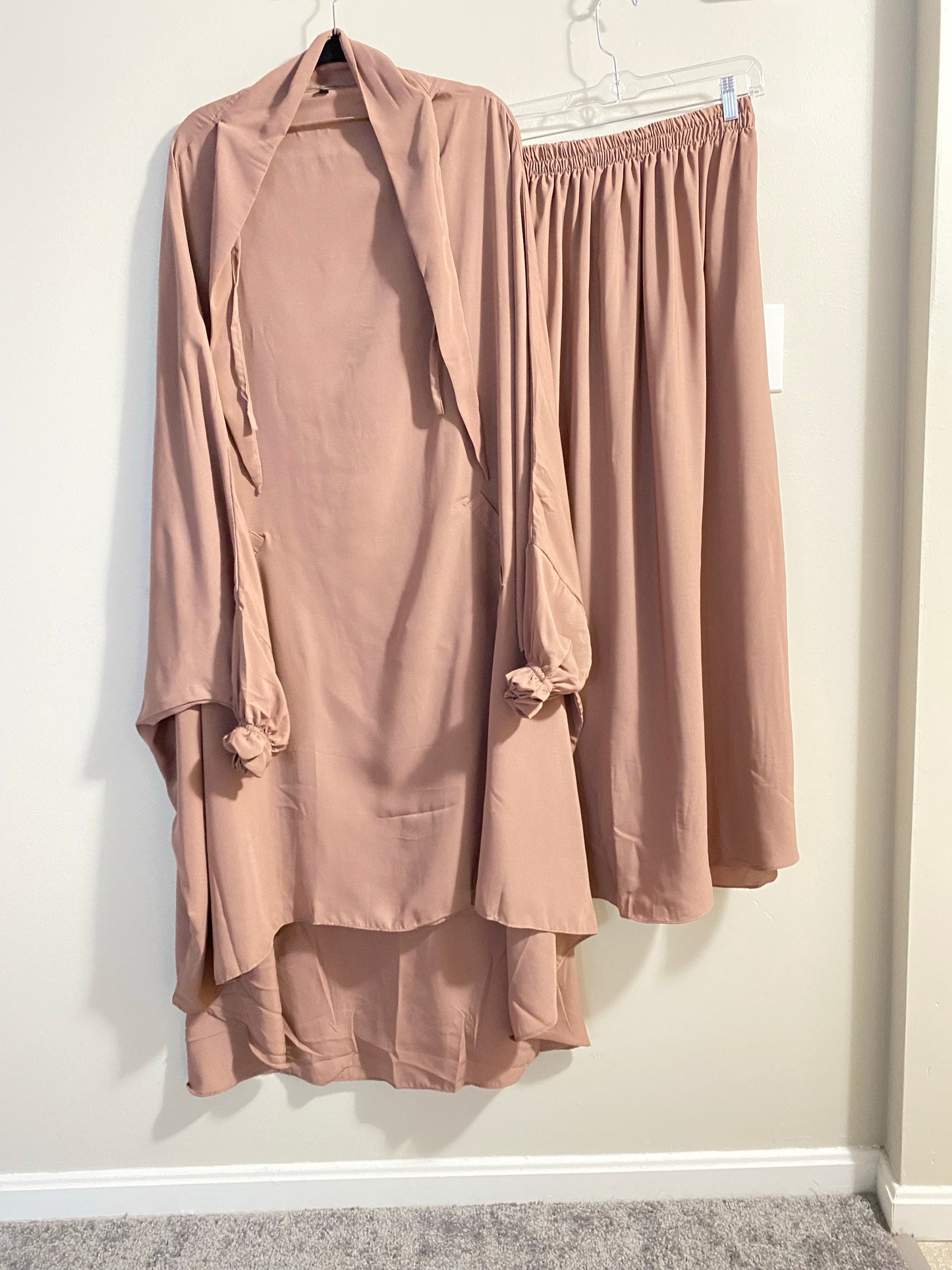 Simplicity ~ Two piece Jilbaab